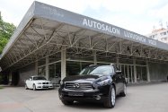 INFINITI QX70 S 3.7 235kW