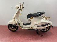 VESPA 946 CHRISTIAN DIOR