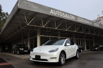 TESLA MODEL Y LONG RANGE AWD DUAL MOTOR - Autosalon Šedivý & Šmejkal, Praha-Prosek