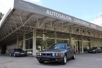 BMW 750i V12 E32 220kW - Autosalon Šedivý & Šmejkal, Praha-Prosek