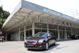 TOYOTA AVENSIS COMBI 2.0D-4D 93kW - Autosalon Šedivý & Šmejkal, Praha-Prosek