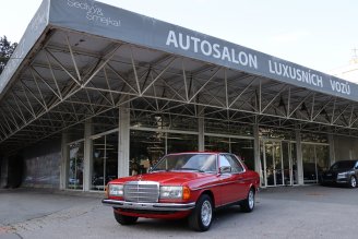 MERCEDES-BENZ W123 230CE - Autosalon Šedivý & Šmejkal, Praha-Prosek